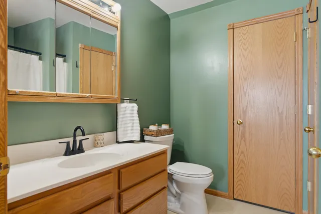 $439,900 | W21650 Coyote Lane, Caledonia, WI 54661