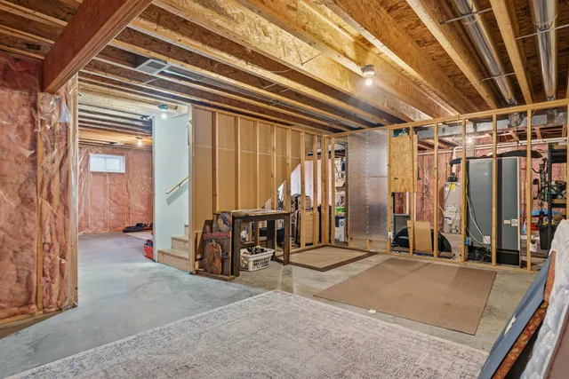 $439,900 | W21650 Coyote Lane, Caledonia, WI 54661