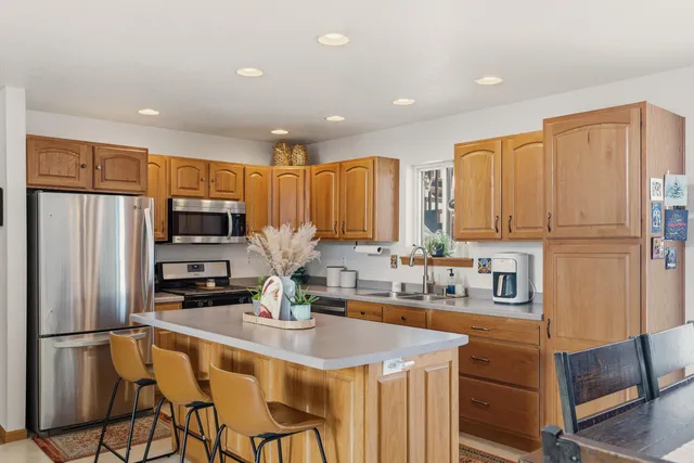 $439,900 | W21650 Coyote Lane, Caledonia, WI 54661