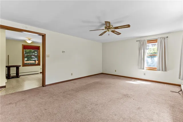 $485,000 | 5 St Mary’s Way, Warren, RI 02885