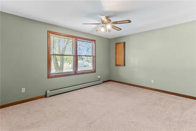 $485,000 | 5 St Mary’s Way, Warren, RI 02885