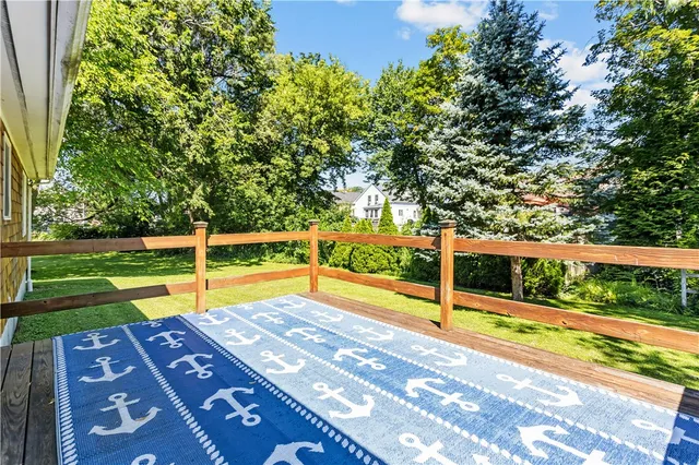 $485,000 | 5 St Mary’s Way, Warren, RI 02885