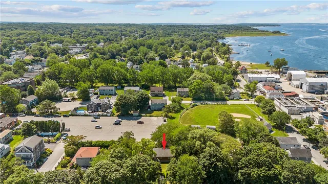 $485,000 | 5 St Mary’s Way, Warren, RI 02885