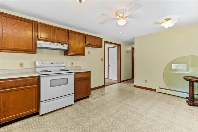 $485,000 | 5 St Mary’s Way, Warren, RI 02885