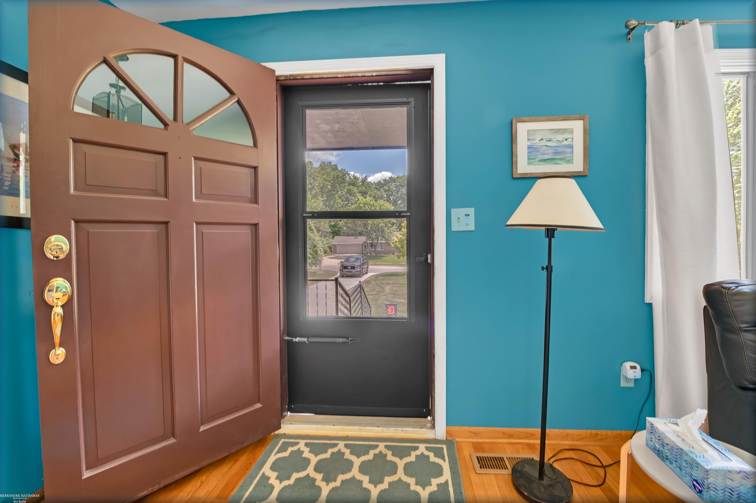 415 Morton Street Romeo, MI 48065 - Photo 18 of 46 50149353-97e93433-a4ff-411f-9000-4eda59006ffc.JPG