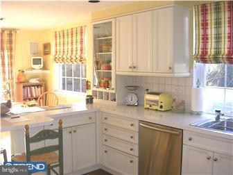 901 Field Lane Villanova, PA 19085 - Photo 3 of 9