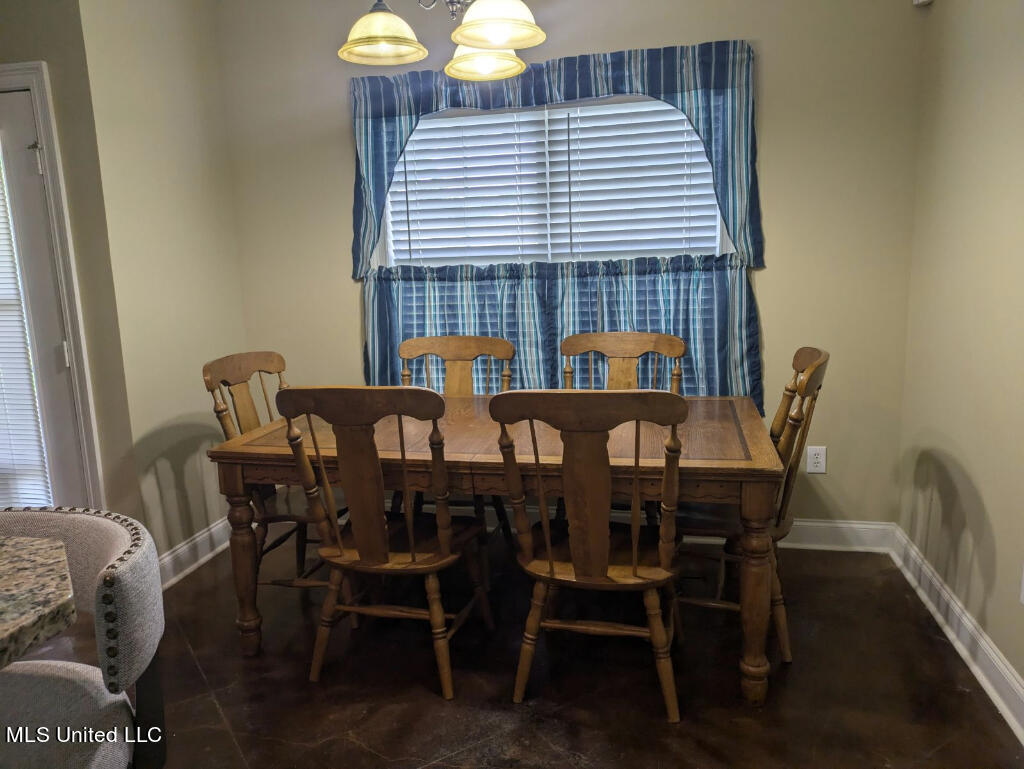 217 Cres Ridge Drive Madison, MS 39110 - Photo 12 of 27 11
