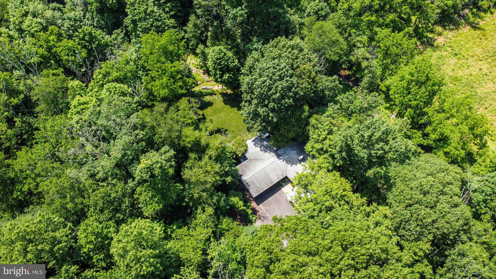 949 Highland Road Newtown, PA 18940 - Photo 25 of 50 Aerial View