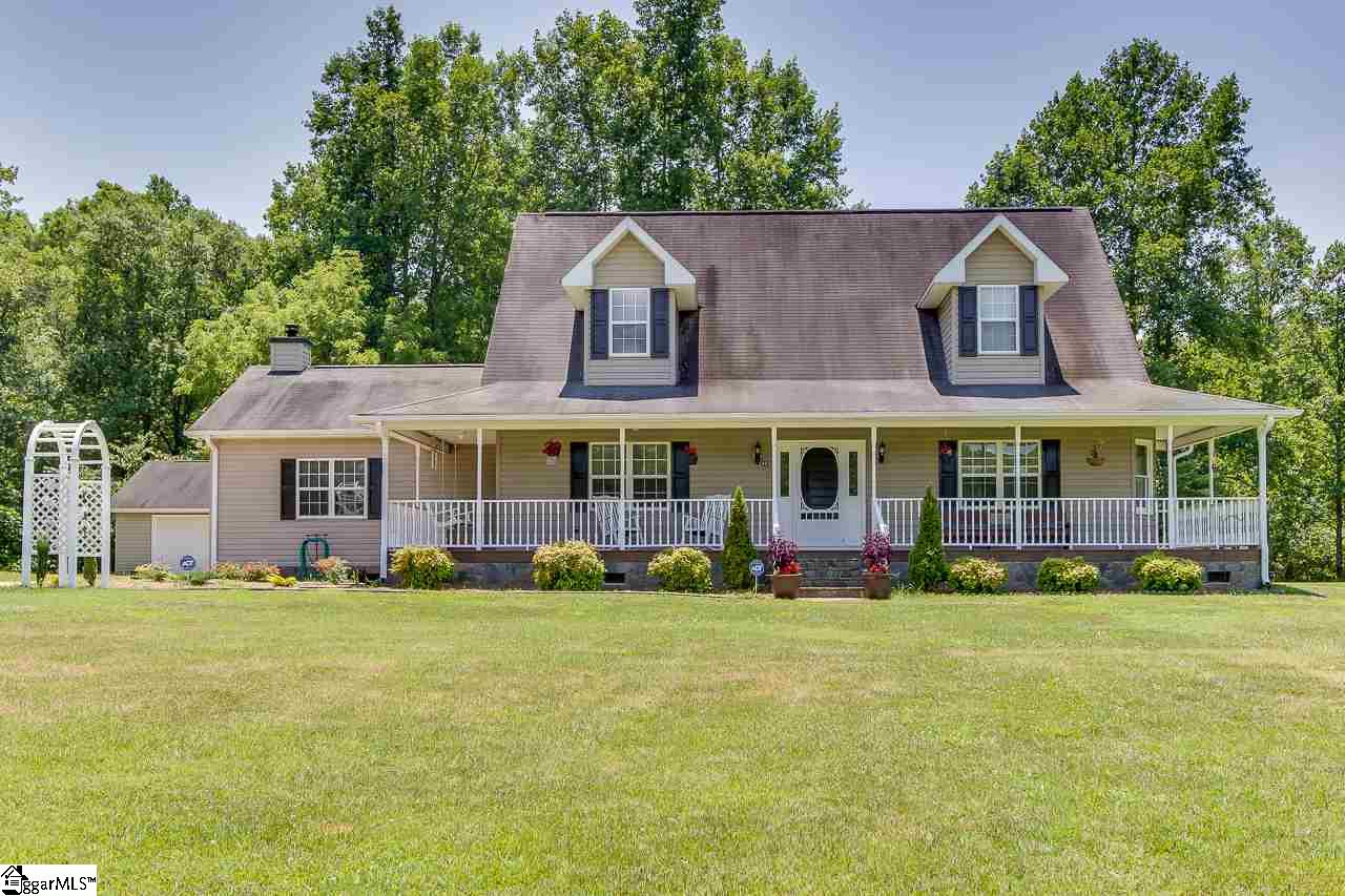 403 State Rd S-39-48 Pickens, SC 29671 - Photo 1 of 36