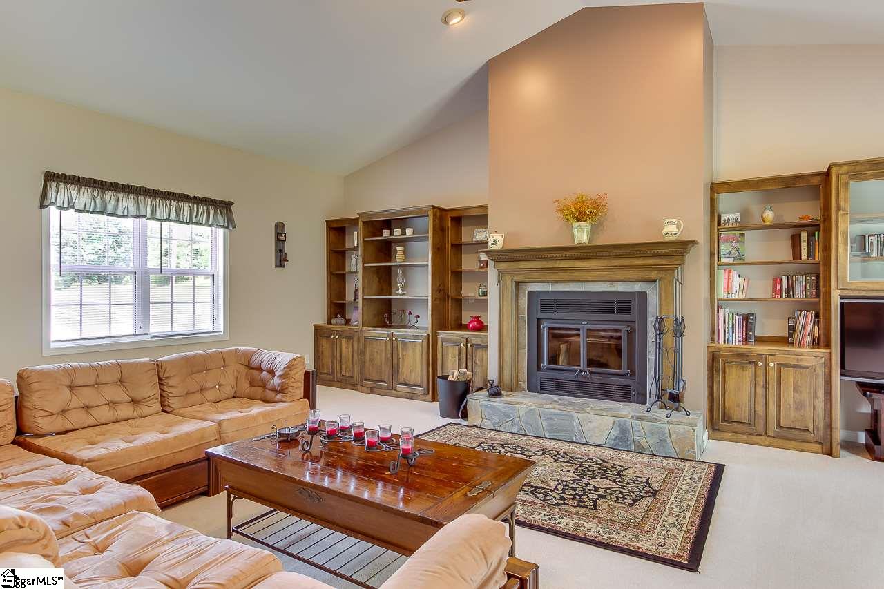 403 State Rd S-39-48 Pickens, SC 29671 - Photo 17 of 36