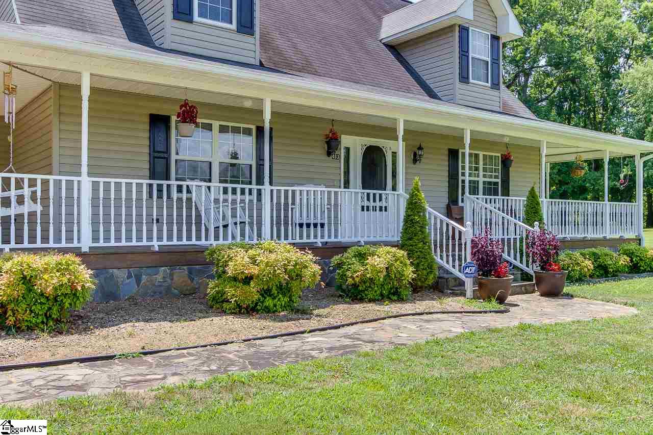 403 State Rd S-39-48 Pickens, SC 29671 - Photo 3 of 36