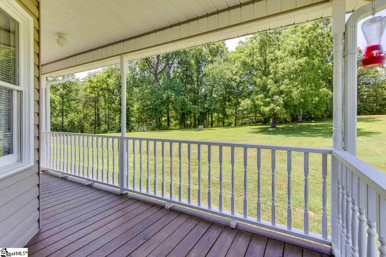 403 State Rd S-39-48 Pickens, SC 29671 - Photo 6 of 36