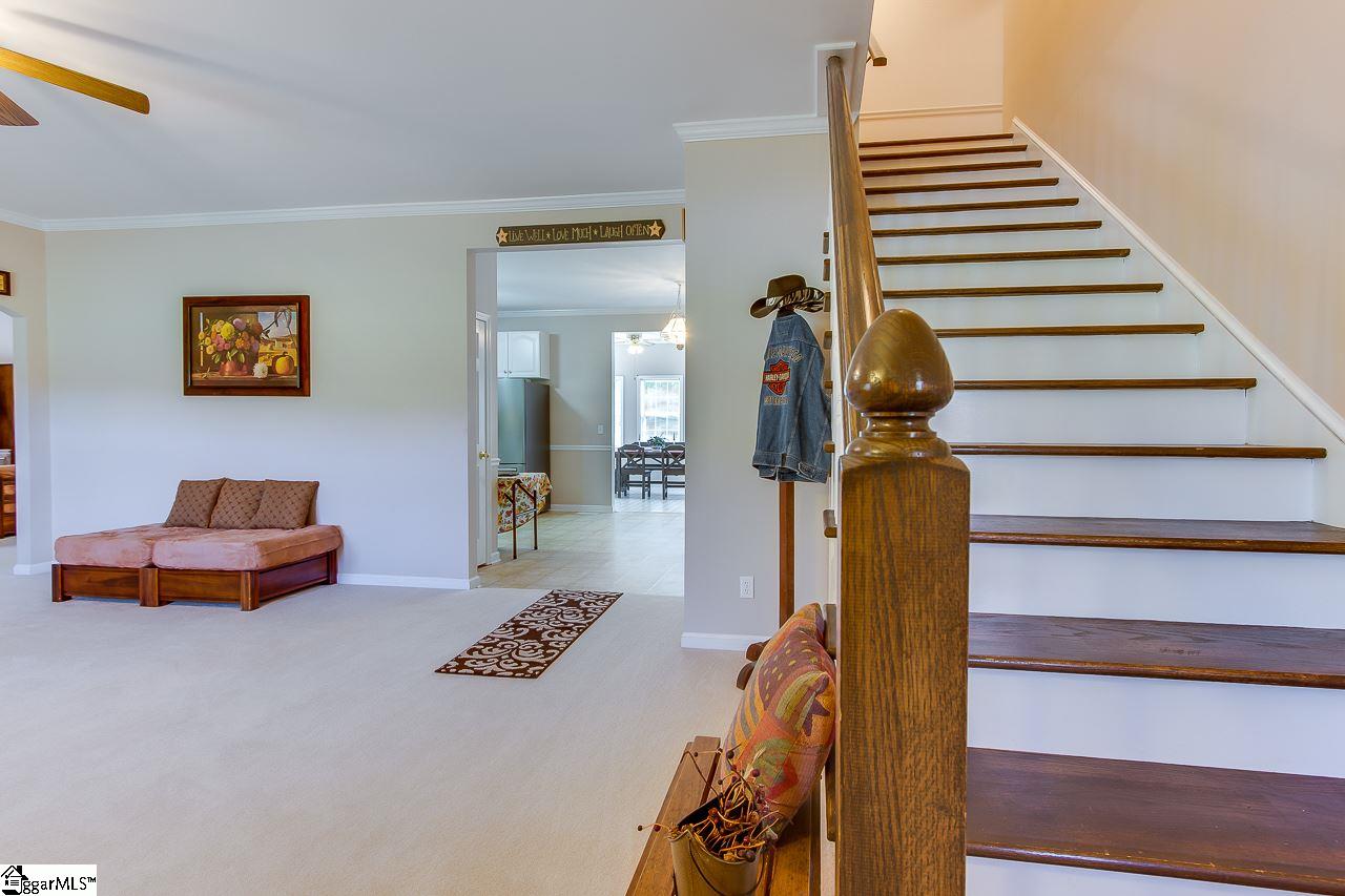 403 State Rd S-39-48 Pickens, SC 29671 - Photo 8 of 36