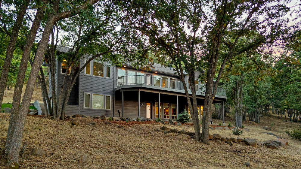 6734 Cooper's Hawk Road Klamath Falls, OR 97601 - Photo 54 of 80 6734CoopersHawkRd.-78