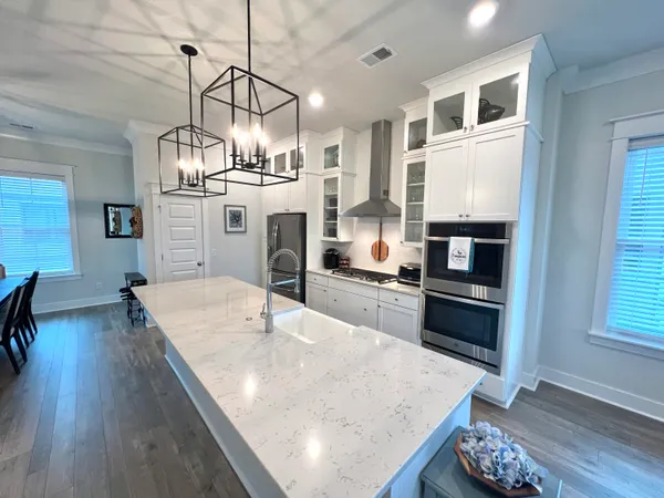$3,995 | 1610 Florentia Street, Mount Pleasant, SC 29464