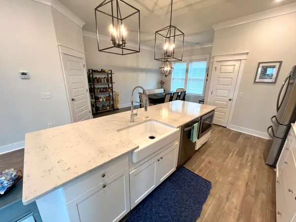 $3,995 | 1610 Florentia Street, Mount Pleasant, SC 29464