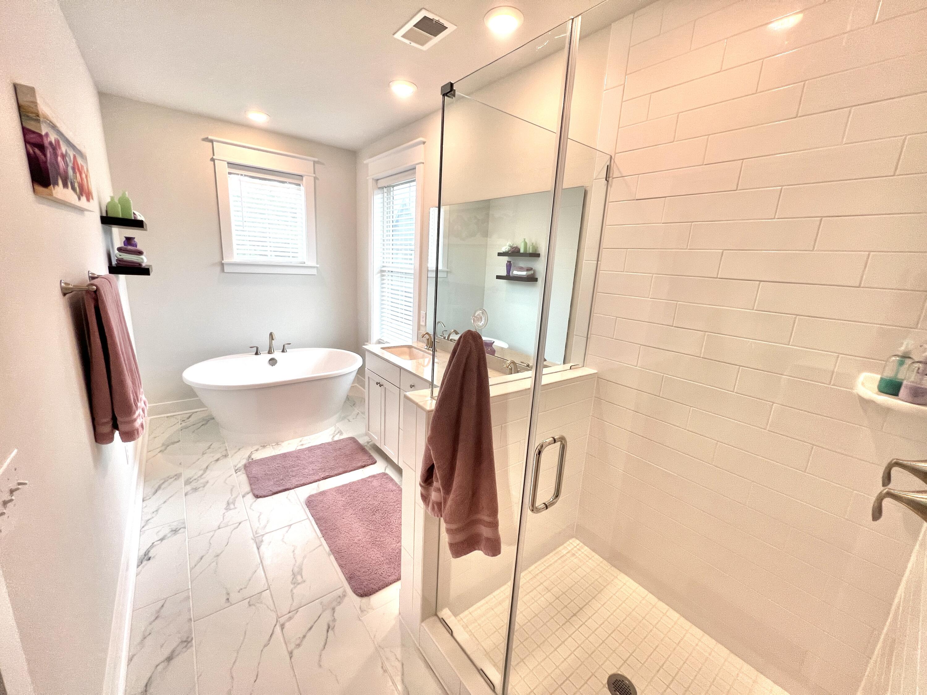 1610 Florentia Street Mount Pleasant, SC 29464 - Photo 26 of 32 IMG_1607