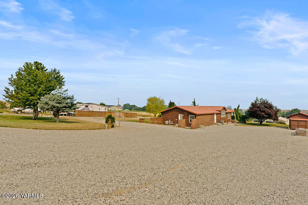 191 Wells Gap Road Prosser, WA 99350 - Photo 7 of 30 191WellsGapRd-7