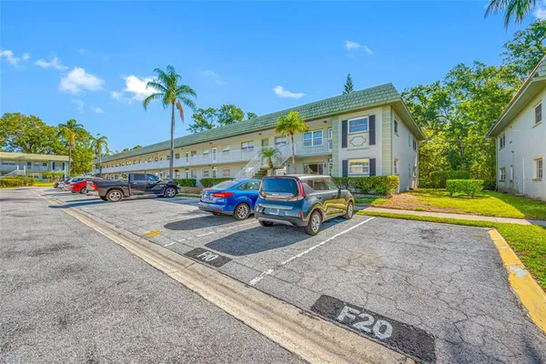 $2,550 | 1433 South Belcher Road, Unit F9, Clearwater, FL 33764