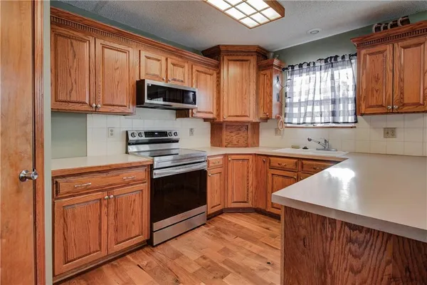 $215,000 | 202 North Texas Street, Archie, MO 64725