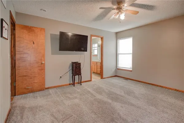 $215,000 | 202 North Texas Street, Archie, MO 64725