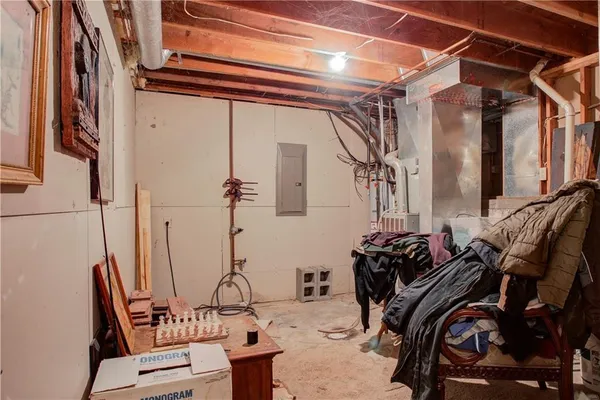 $215,000 | 202 North Texas Street, Archie, MO 64725