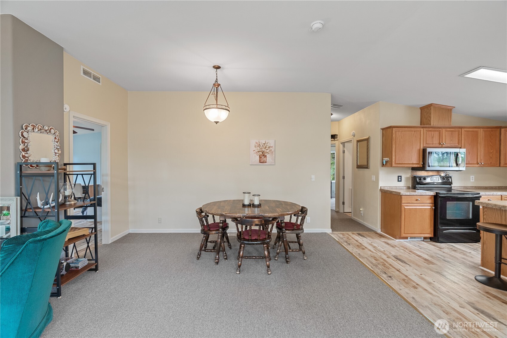 2900 Mallis Landing Road Raymond, WA 98577 - Photo 5 of 39 Gallery Image 5