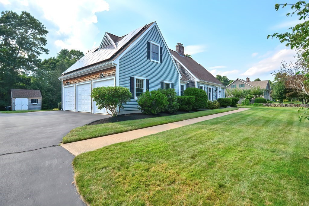 15 Waterfall Road Acushnet, MA 02743 - Photo 4 of 42 Gallery Image 4