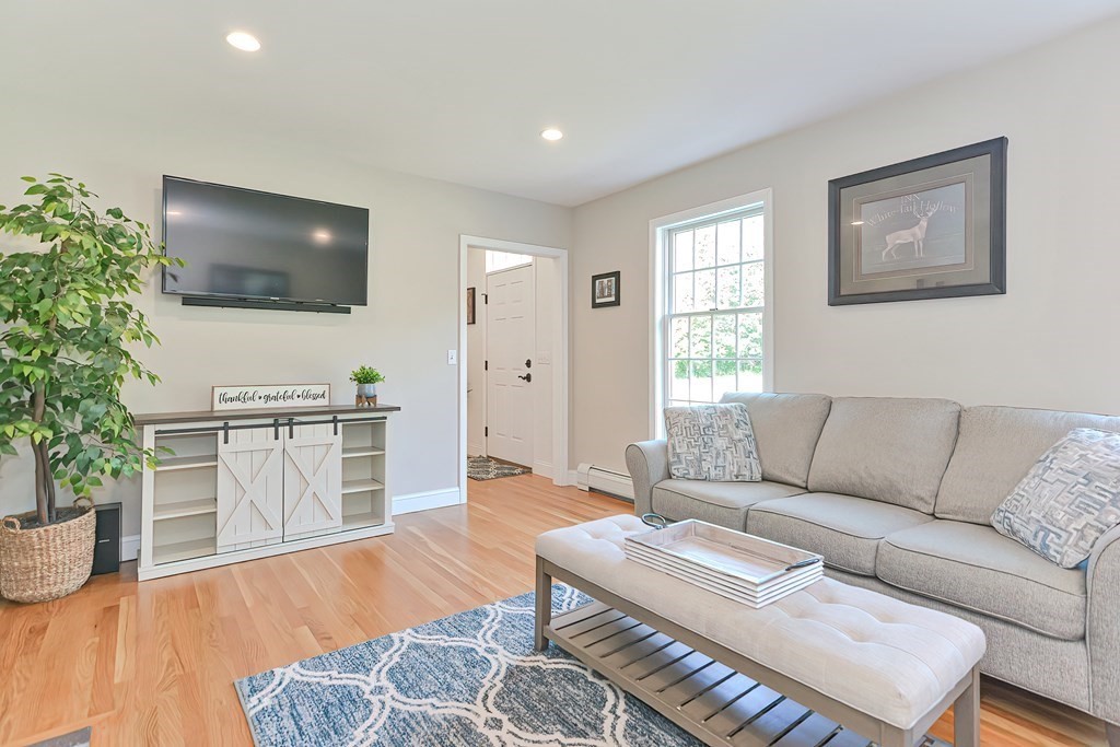 15 Waterfall Road Acushnet, MA 02743 - Photo 10 of 42 Gallery Image 10