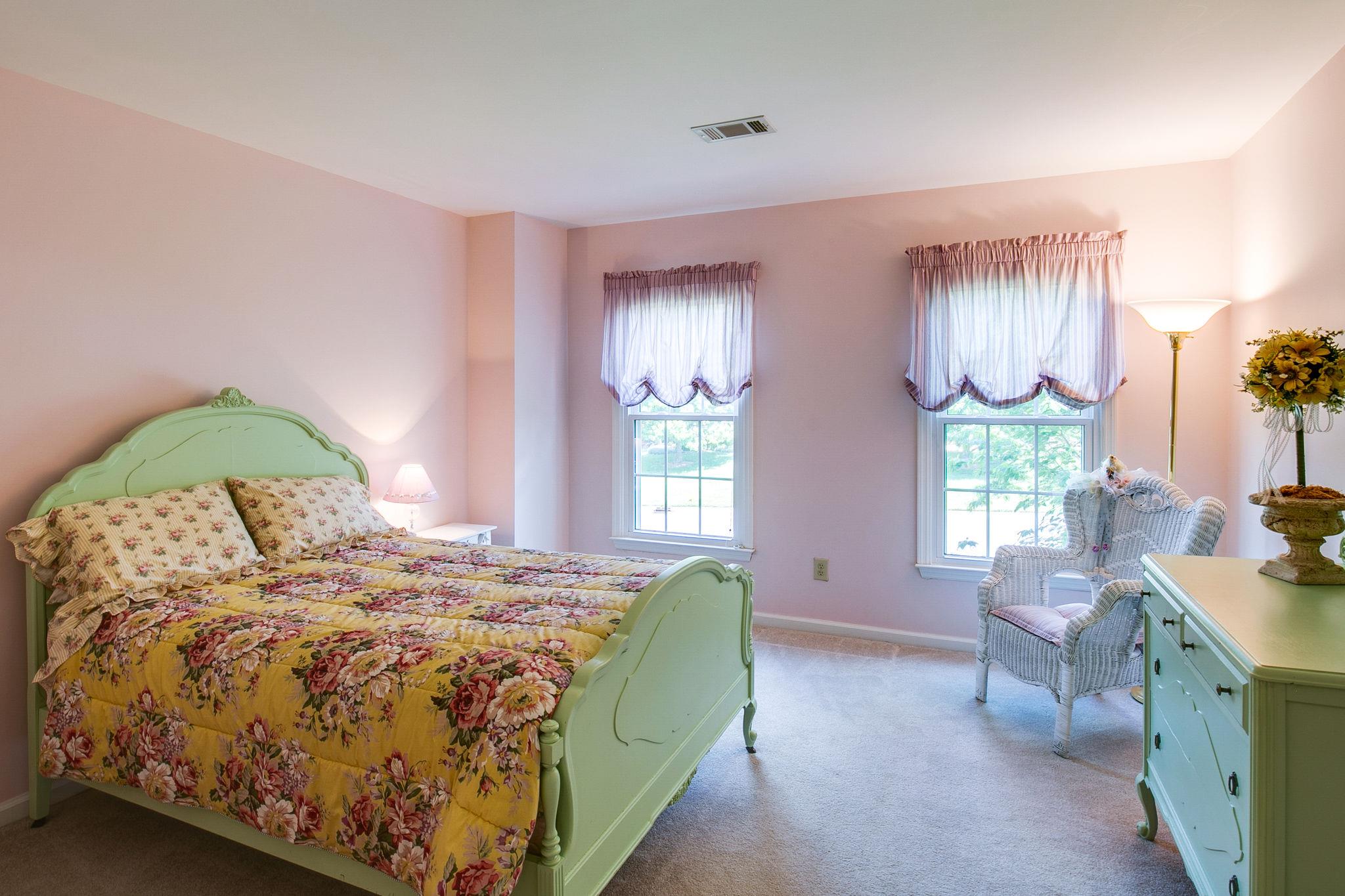 114 Chester Stevens Road Franklin, TN 37067 - Photo 20 of 30 a bedroom with a bed mirror and window