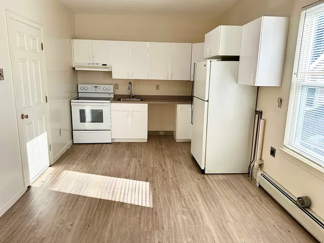 $1,625 | 96 Palm Street, Nashua, NH 03060