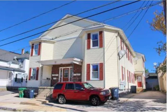 $1,625 | 96 Palm Street, Nashua, NH 03060