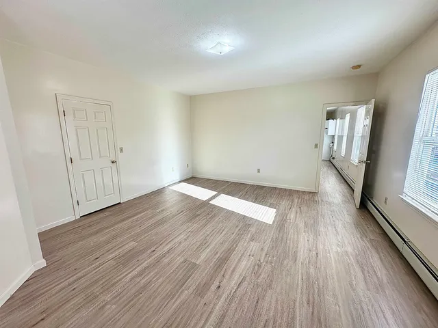 $1,625 | 96 Palm Street, Nashua, NH 03060