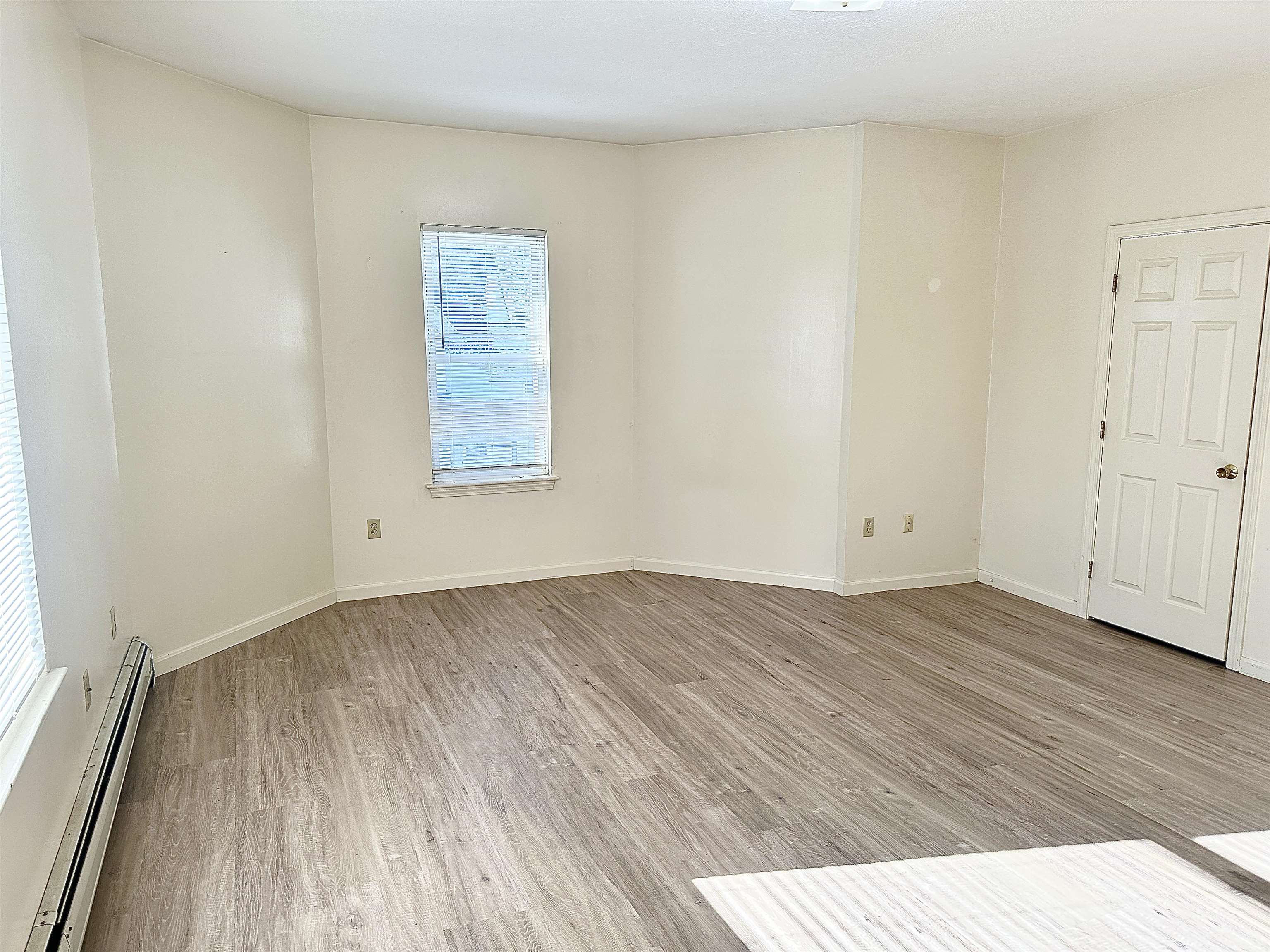 96 Palm Street Nashua, NH 03060 - Photo 6 of 12