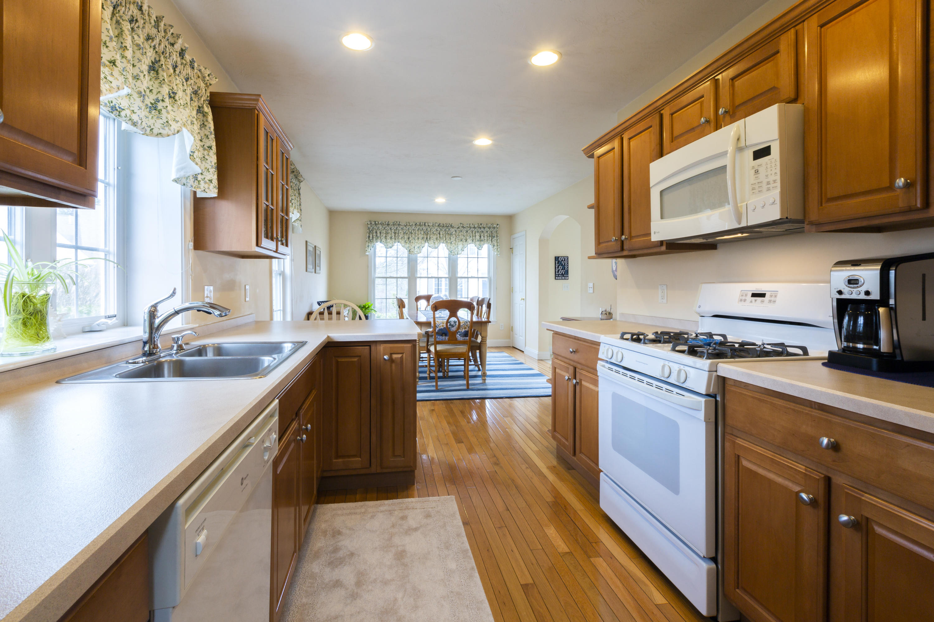 49 Stratford Ridge Mashpee, MA 02649 - Photo 7 of 26 49StratfordRdg-11-Mashpee-p