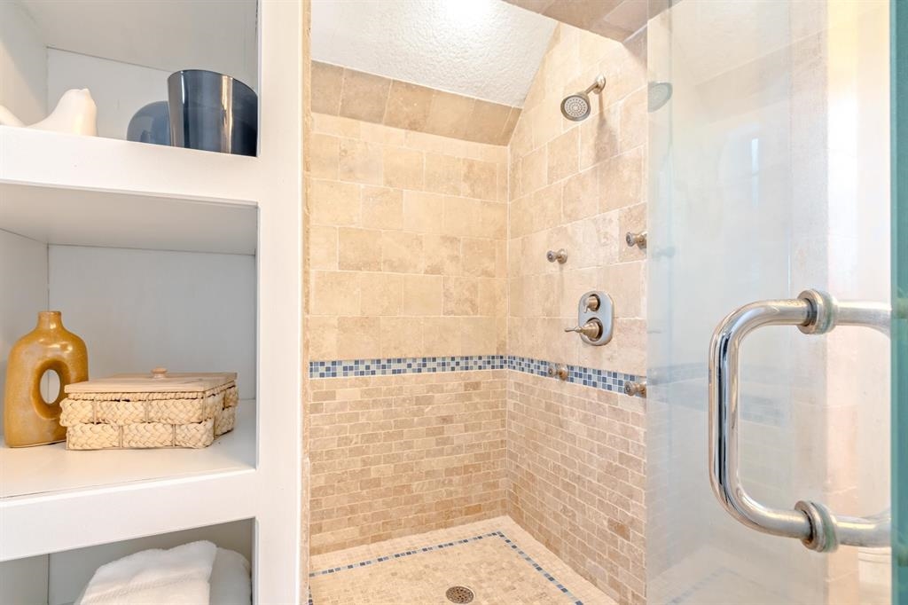 205 Shirley's Way St. Augustine, FL 32086 - Photo 23 of 56 a bathroom with a shower