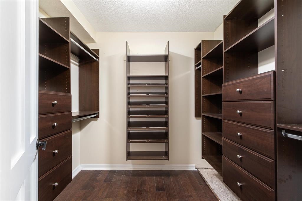 205 Shirley's Way St. Augustine, FL 32086 - Photo 25 of 56 a view of walk in closet and bedroom