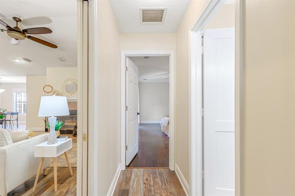 205 Shirley's Way St. Augustine, FL 32086 - Photo 26 of 56 a view of a bathroom from the hallway