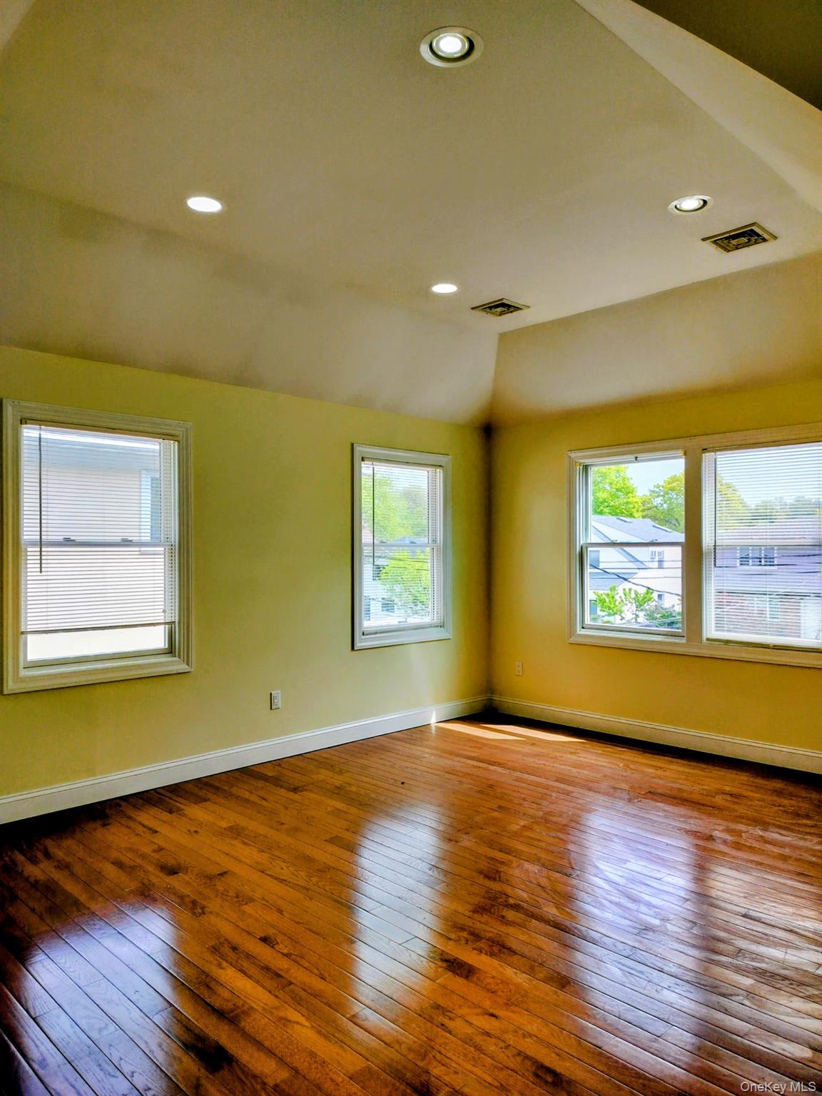 53 Juniper Road, Unit B Port Washington, NY 11050 - Photo 6 of 8 Primary bath with high ceilings.