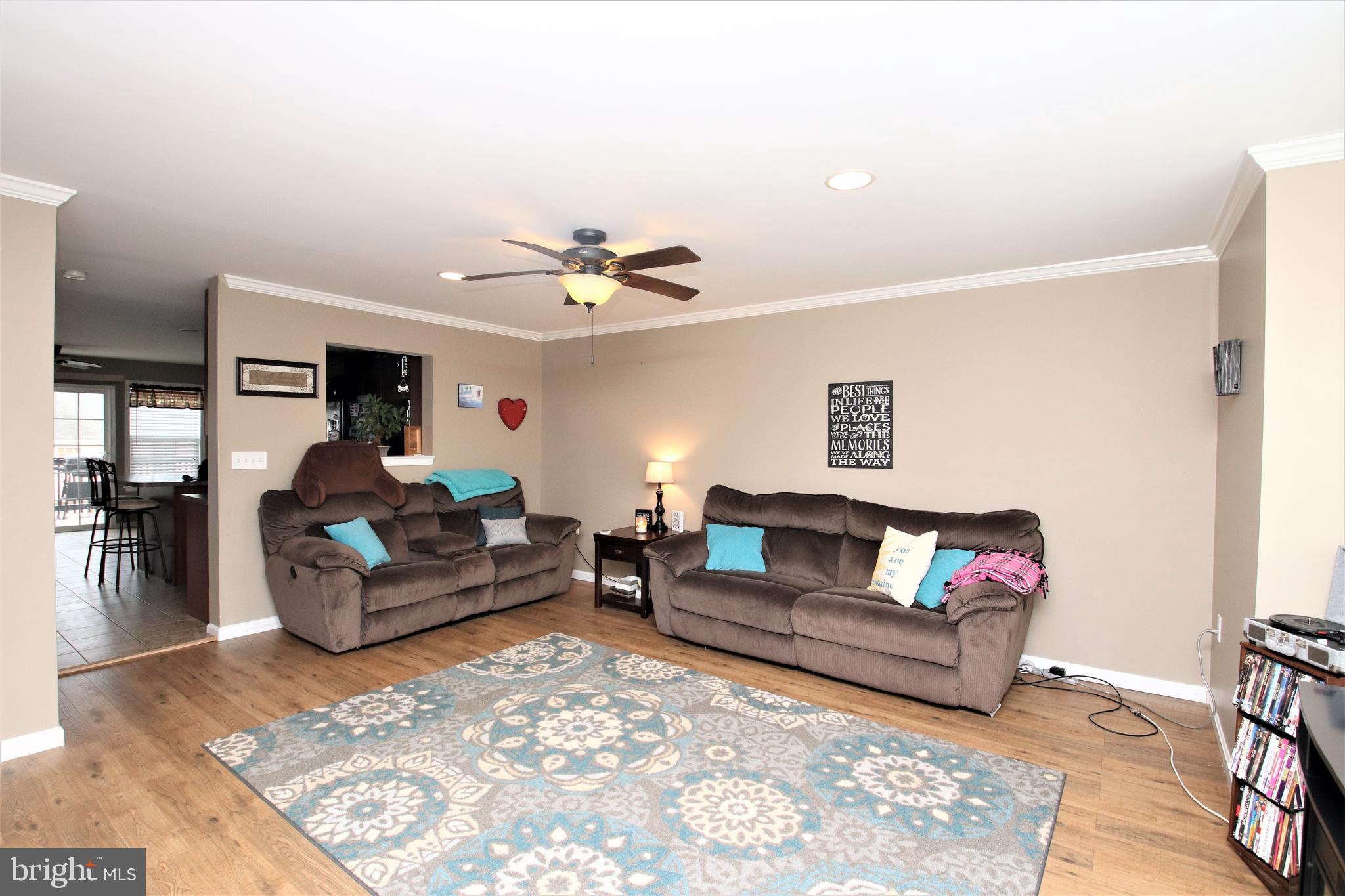238 Rumbling Rock Road Hedgesville, WV 25427 - Photo 13 of 27 Living Room