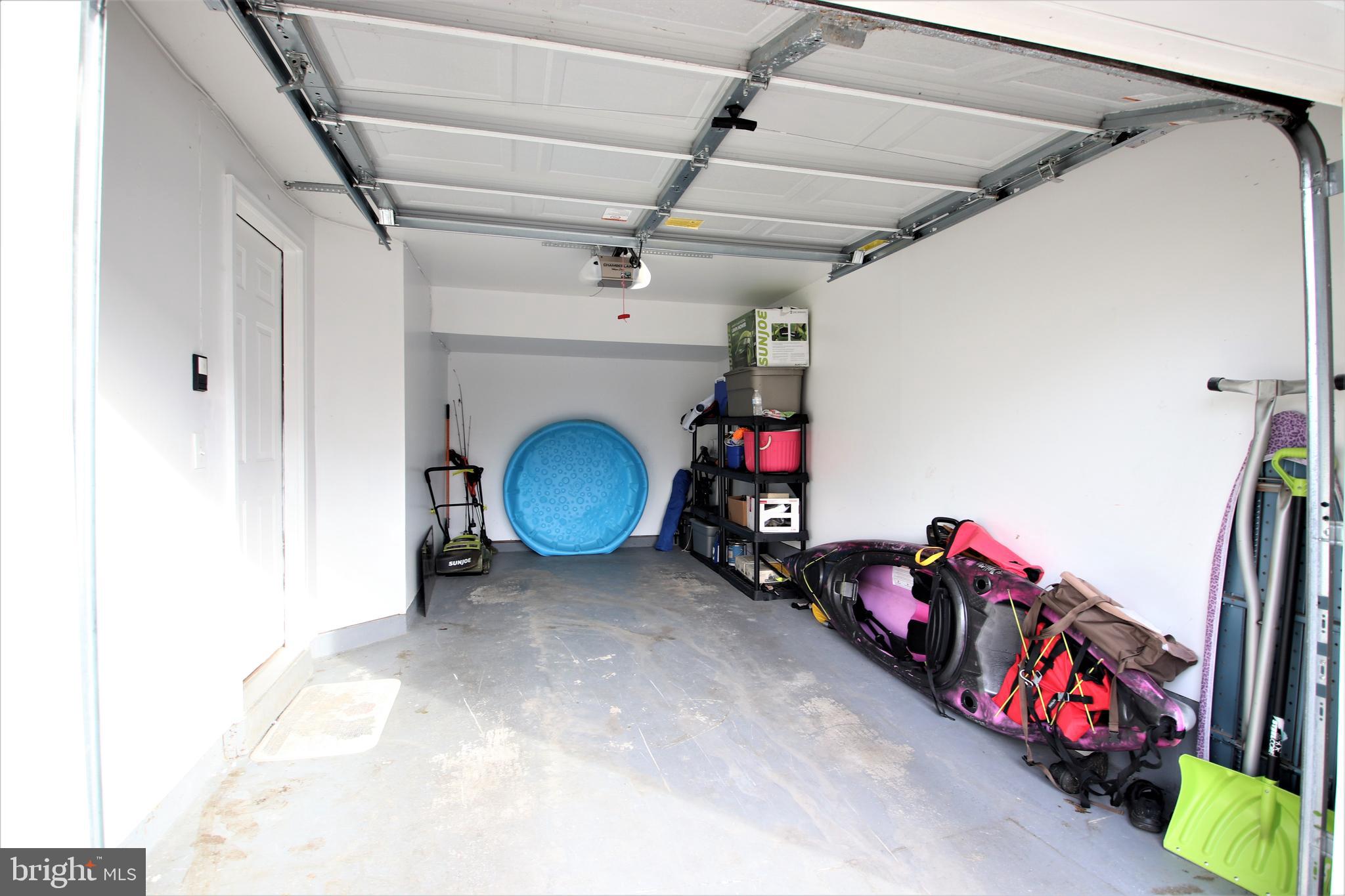 238 Rumbling Rock Road Hedgesville, WV 25427 - Photo 25 of 27 Garage