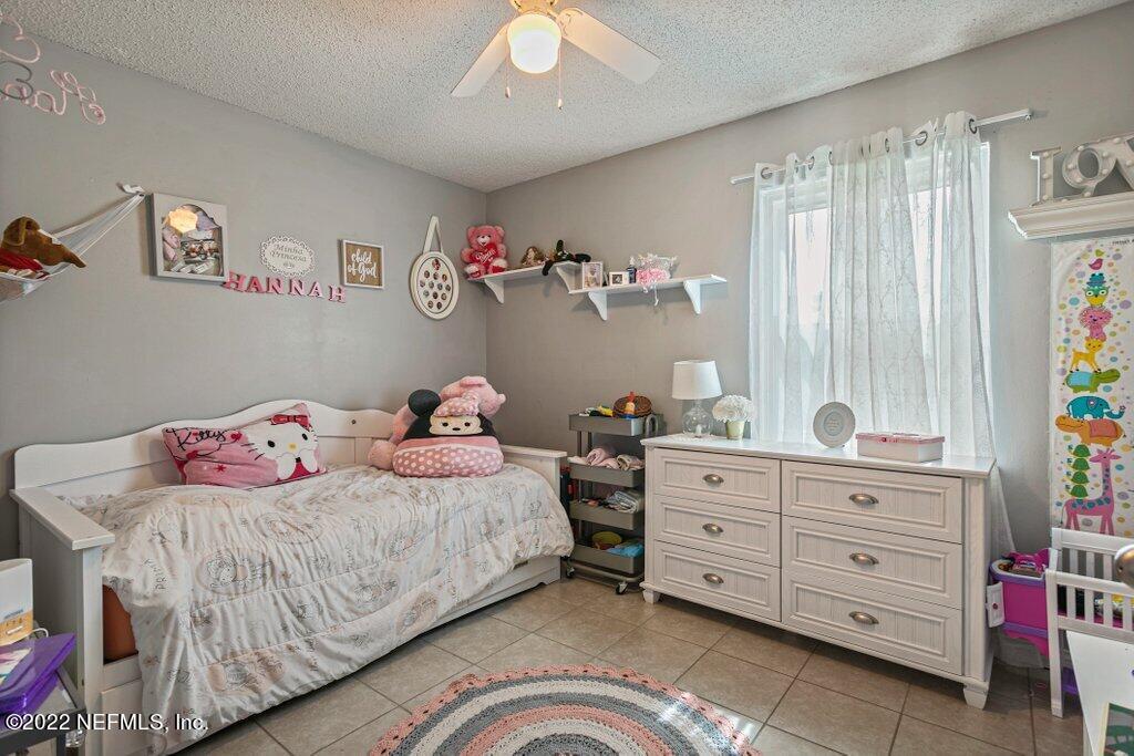 10840 Rutherford Court Jacksonville, FL 32257 - Photo 18 of 29 2nd bedroom