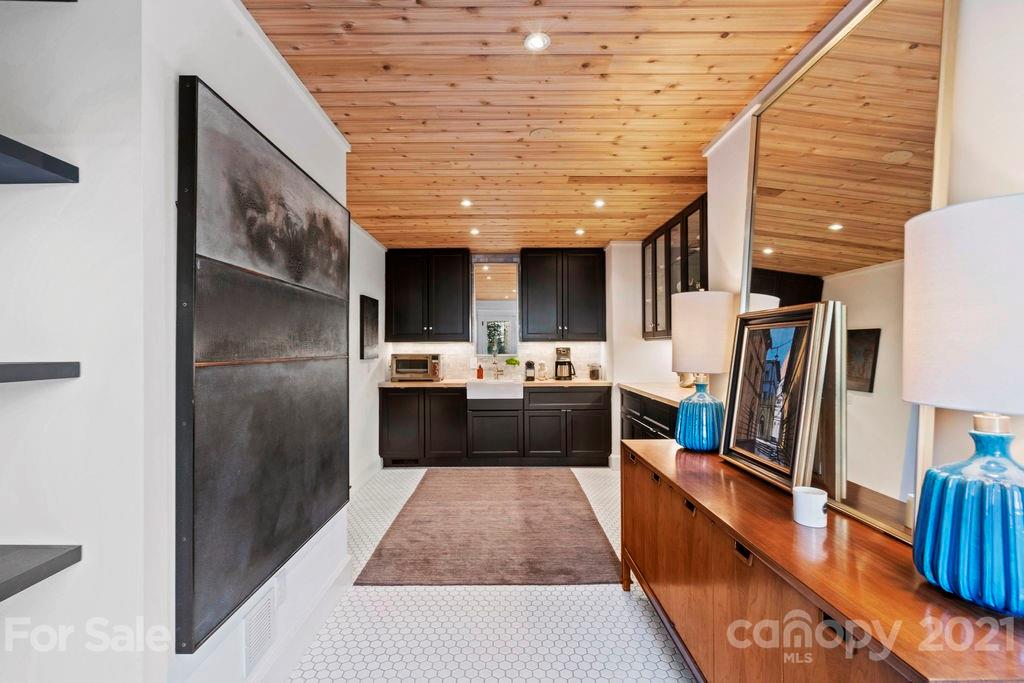 225 Chiswick Road Charlotte, NC 28211 - Photo 16 of 45 Gallery Image 16
