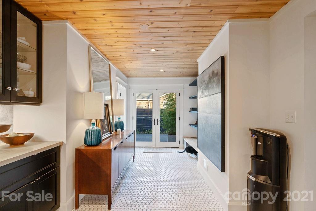 225 Chiswick Road Charlotte, NC 28211 - Photo 17 of 45 Gallery Image 17
