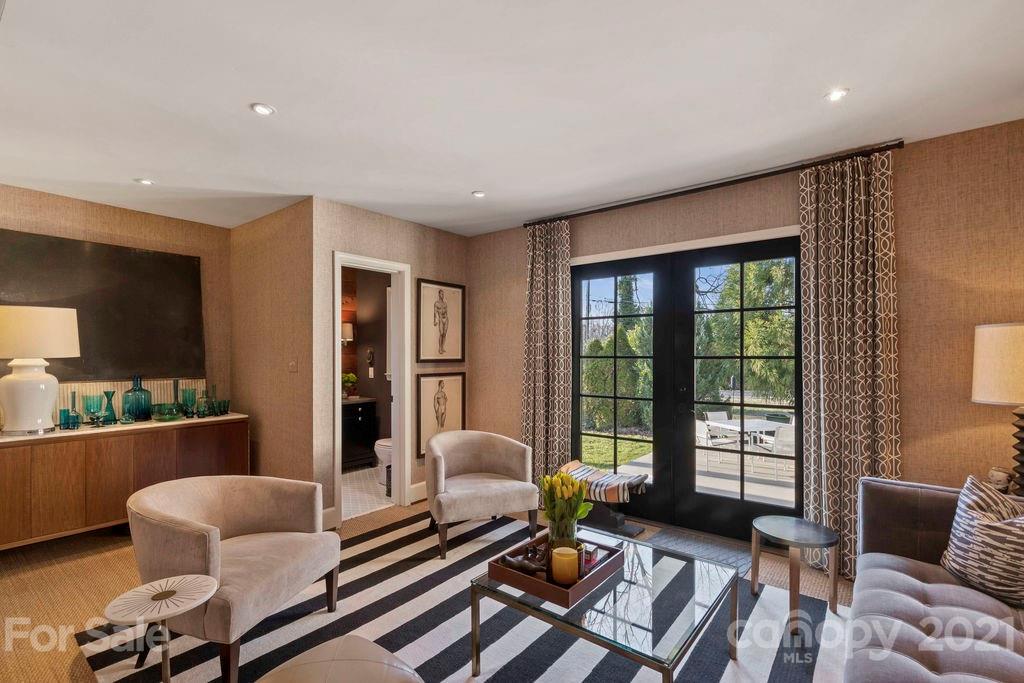 225 Chiswick Road Charlotte, NC 28211 - Photo 21 of 45 Gallery Image 21