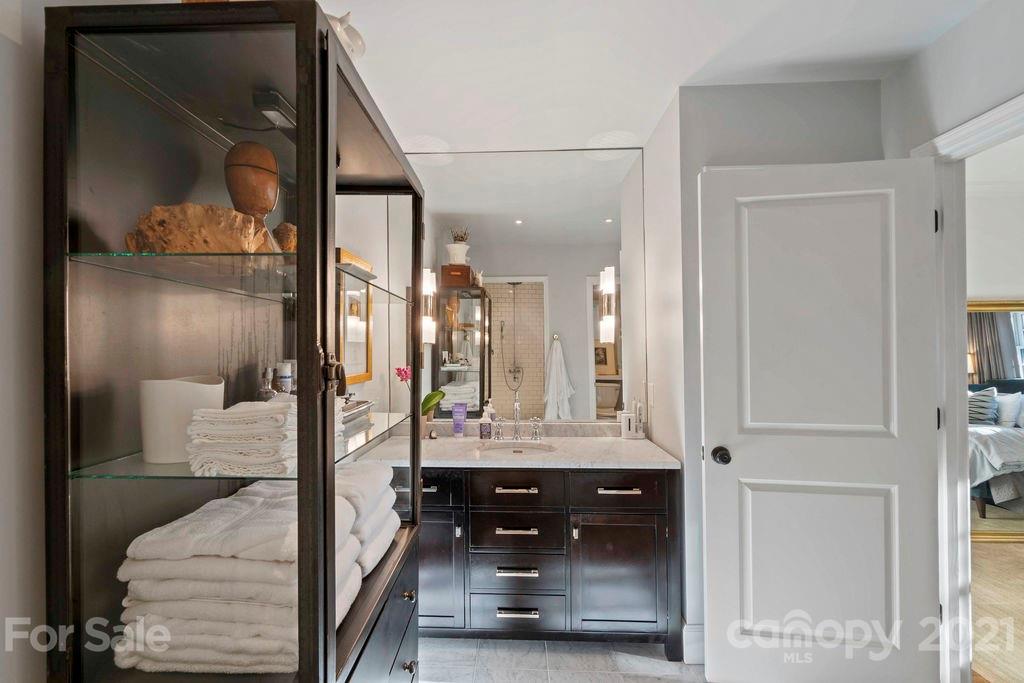 225 Chiswick Road Charlotte, NC 28211 - Photo 29 of 45 Gallery Image 29