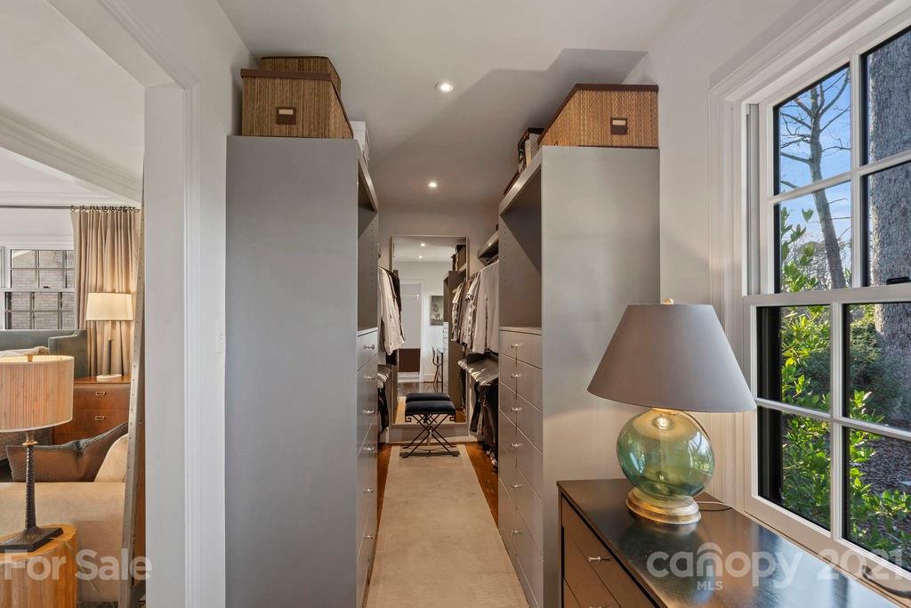 225 Chiswick Road Charlotte, NC 28211 - Photo 31 of 45 Gallery Image 31