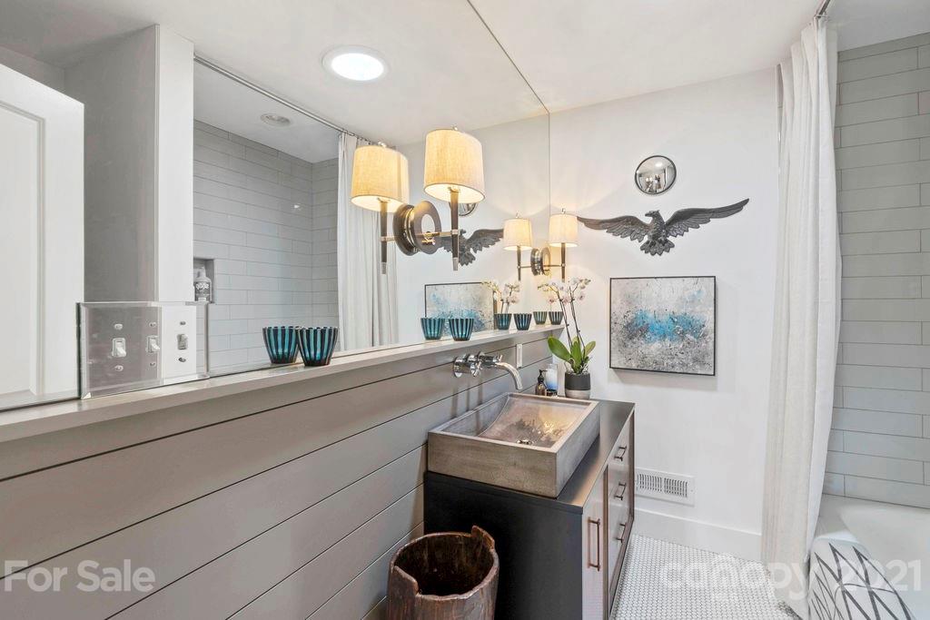 225 Chiswick Road Charlotte, NC 28211 - Photo 35 of 45 Gallery Image 35