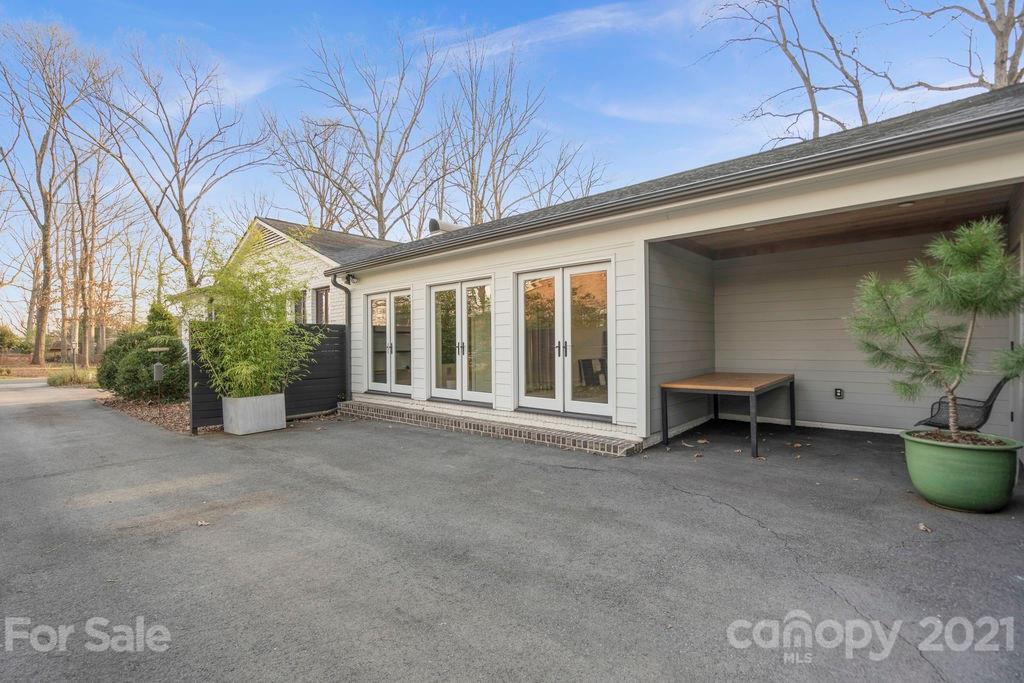 225 Chiswick Road Charlotte, NC 28211 - Photo 38 of 45 Gallery Image 38