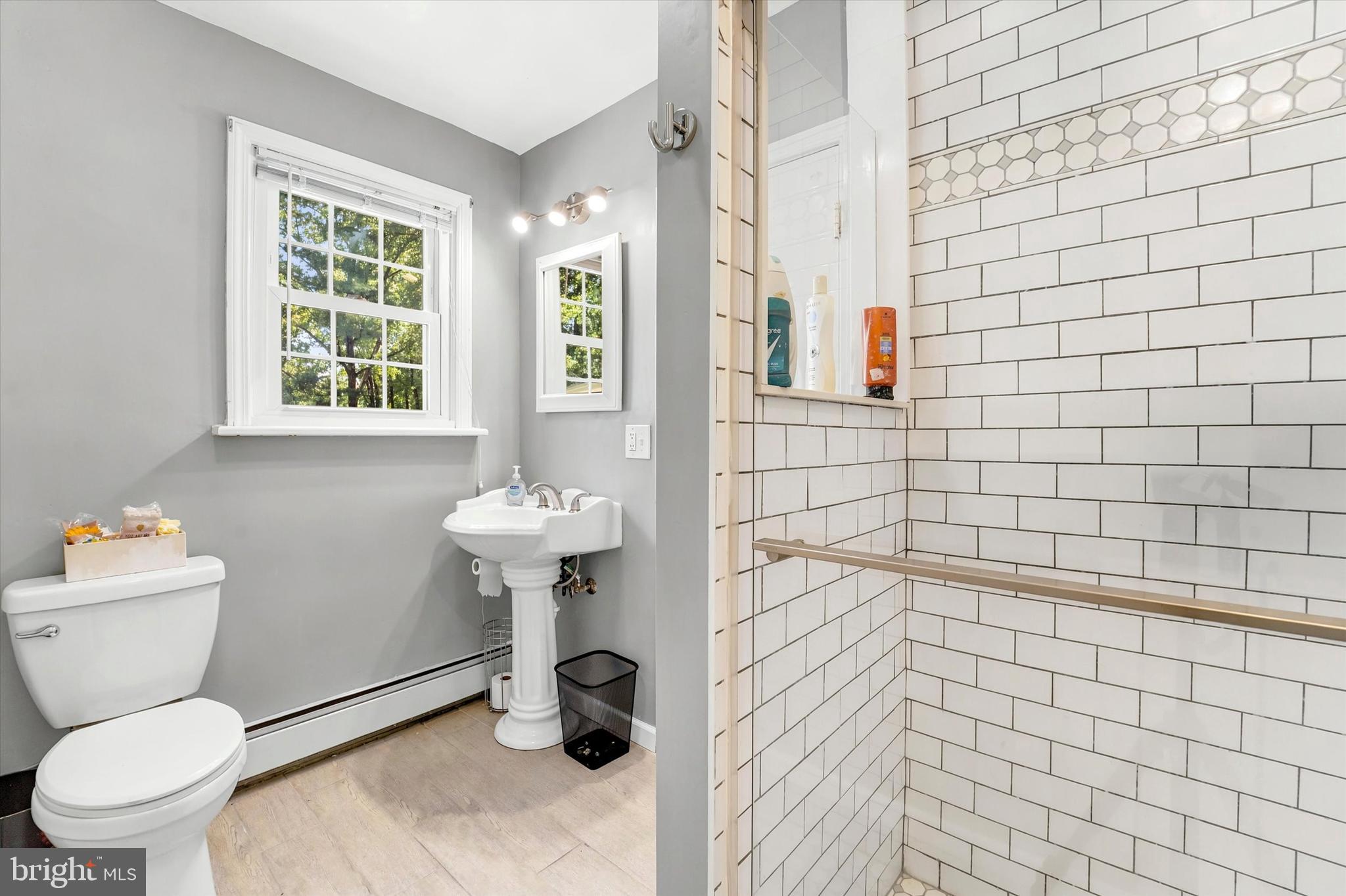 2993 North Providence Road Media, PA 19063 - Photo 13 of 49 1st floor full bathroom